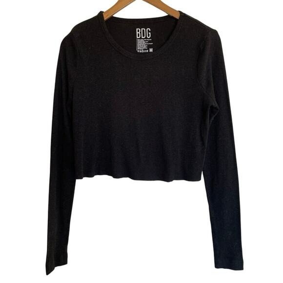 BDG Tops - BDG Girlfriend Ribbed Cropped Long Sleeve Crew Neck Basic Tee Black Size Medium